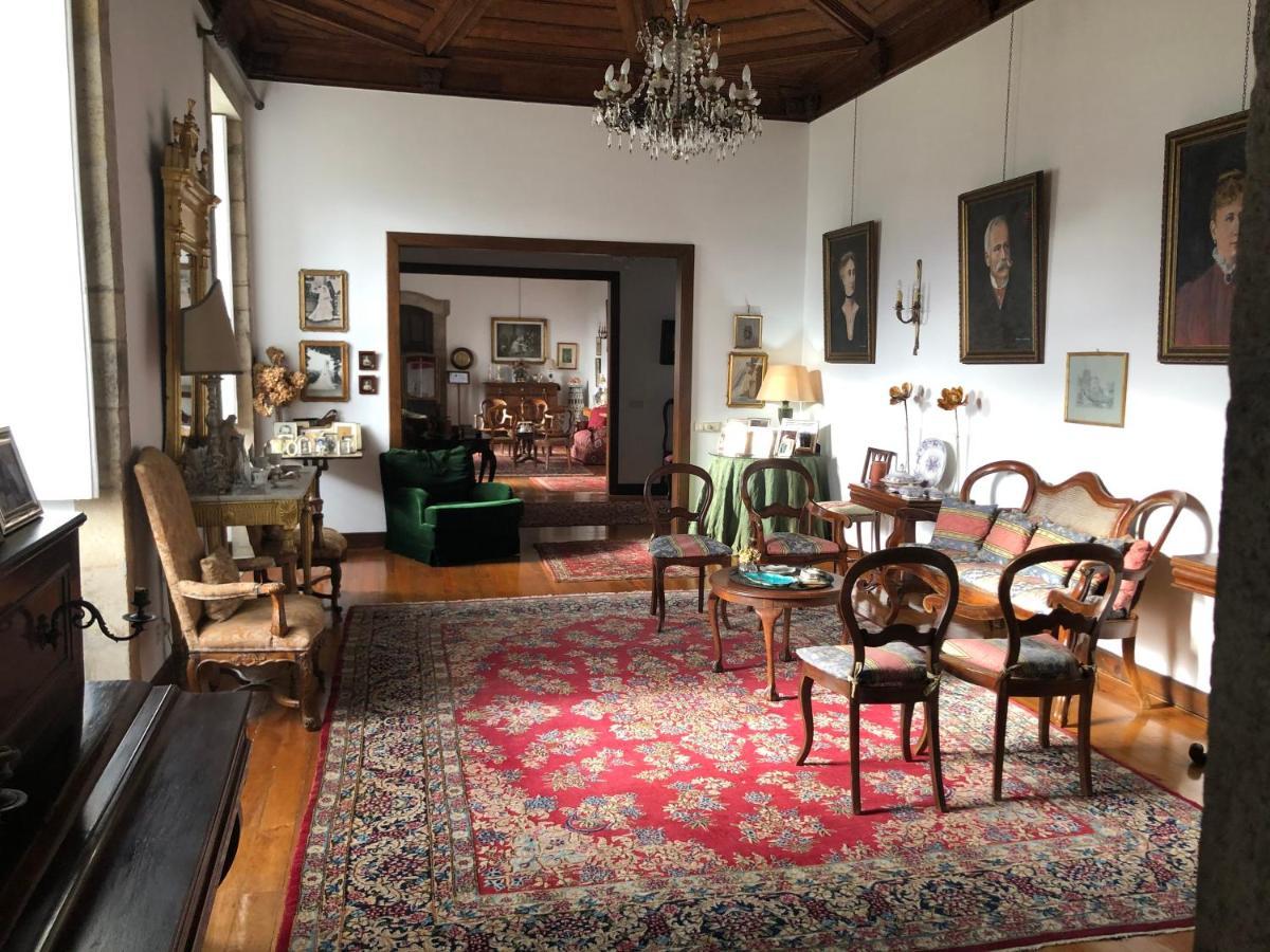 Casa Das Torres De Oliveira เมเซาฟริโอ ภายนอก รูปภาพ