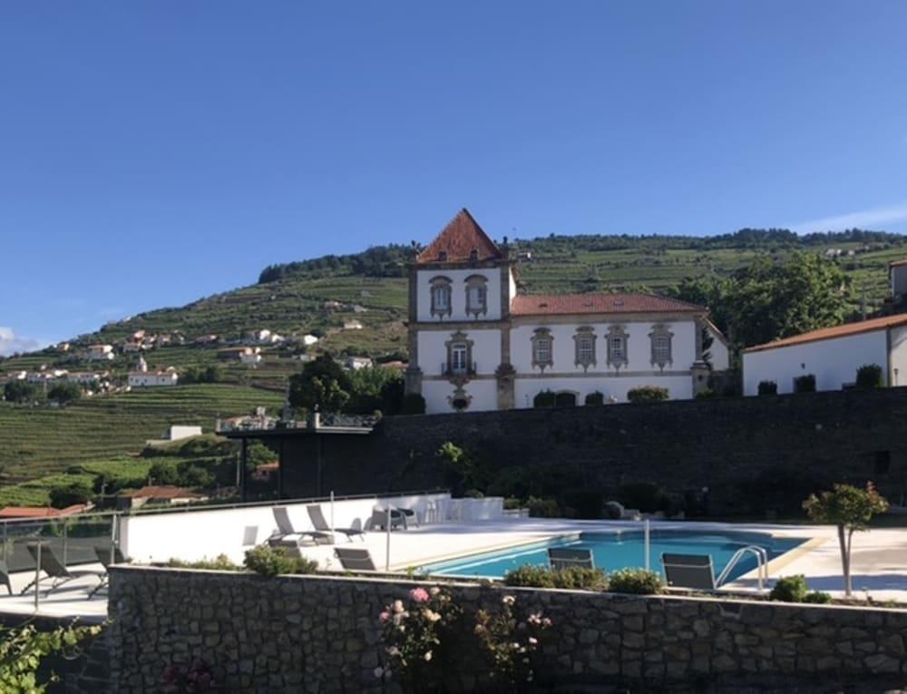 Casa Das Torres De Oliveira เมเซาฟริโอ ภายนอก รูปภาพ